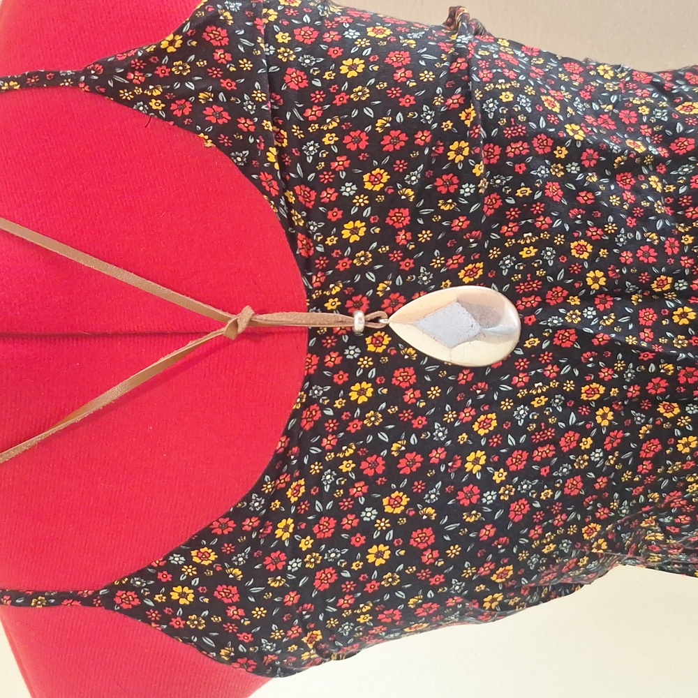 Pretty Floral Long Dress - Picture 5 of 9